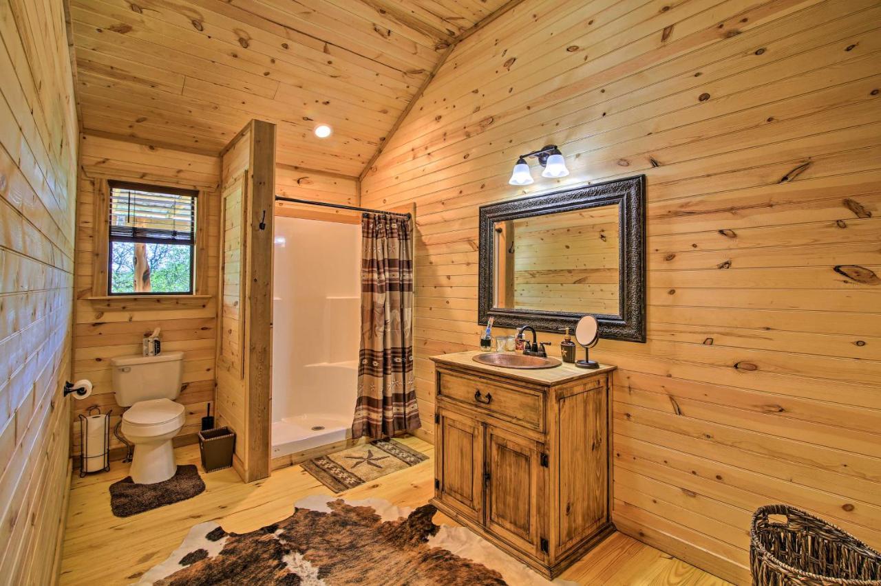פרדריקסברג Rustic-Chic Country Cabin - 10 Mi To Main Street! מראה חיצוני תמונה