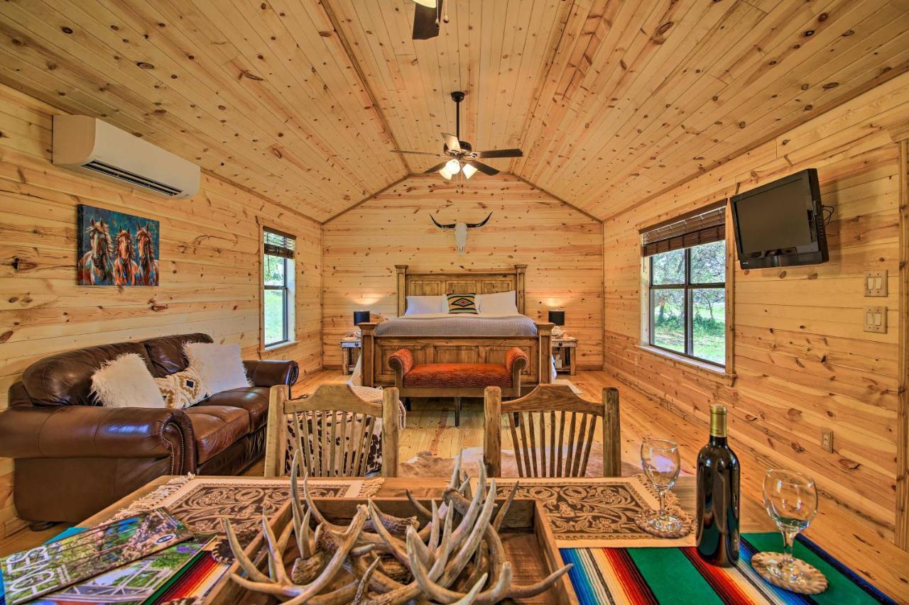 פרדריקסברג Rustic-Chic Country Cabin - 10 Mi To Main Street! מראה חיצוני תמונה